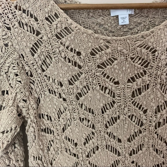 [J. Jill] Tan Open Knit 3/4 Sleeve Tunic Length Boho Sweater - Picture 3 of 10